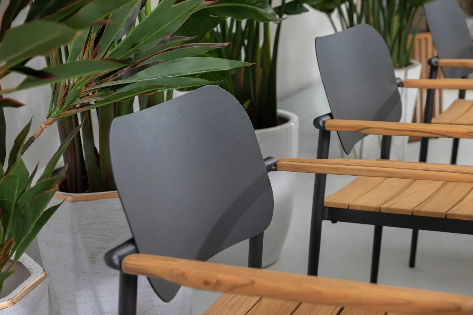 Noa Dining Extended Table 10seats Pier Set — Outdoor Dining Set outdoor furniture, view 5 | KCK.Outdoor