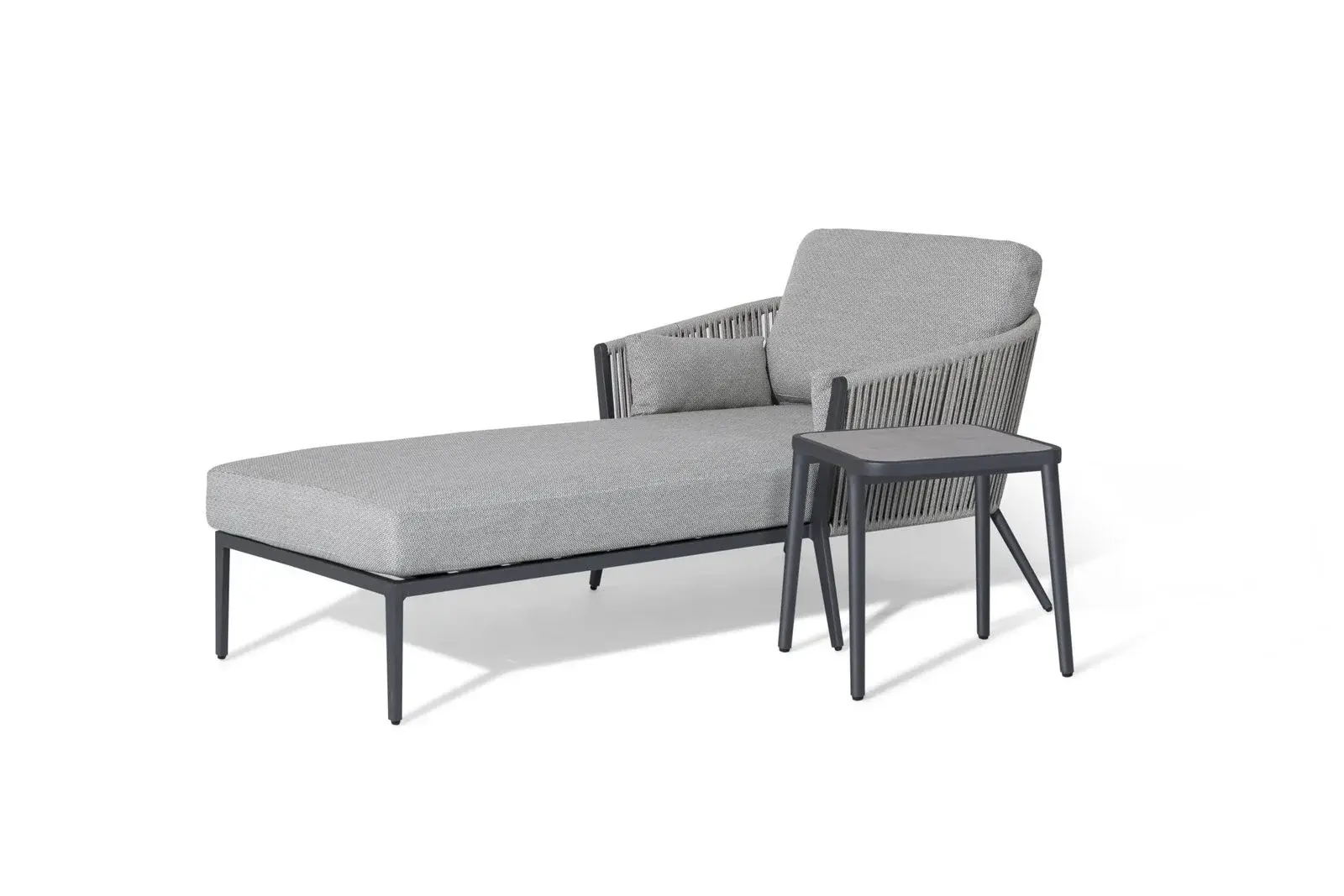 Luvia Rope Sunlounger — The Lounge Set outdoor furniture, view 3 | KCK.Outdoor